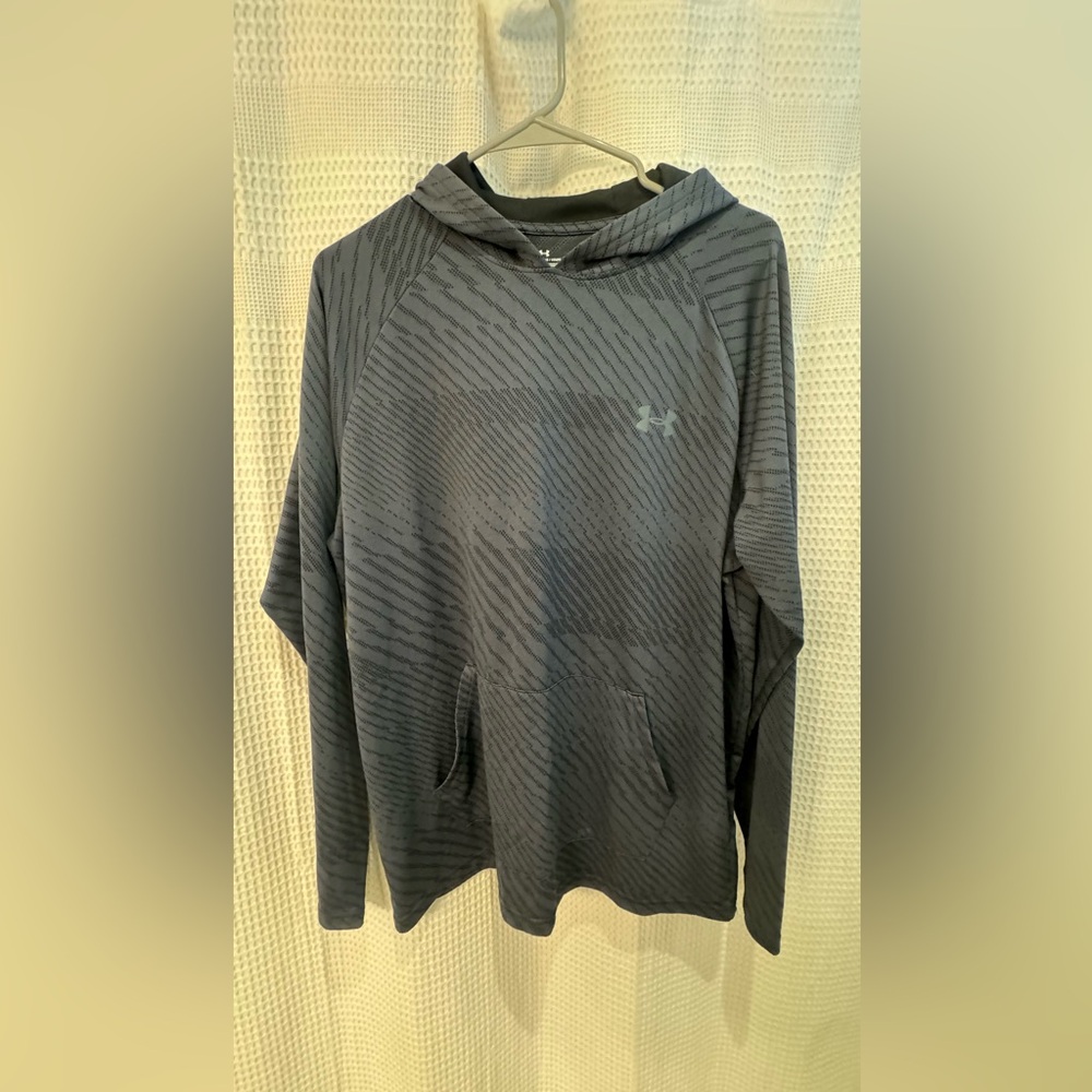 Under Armour Hoodie, Men’s size L